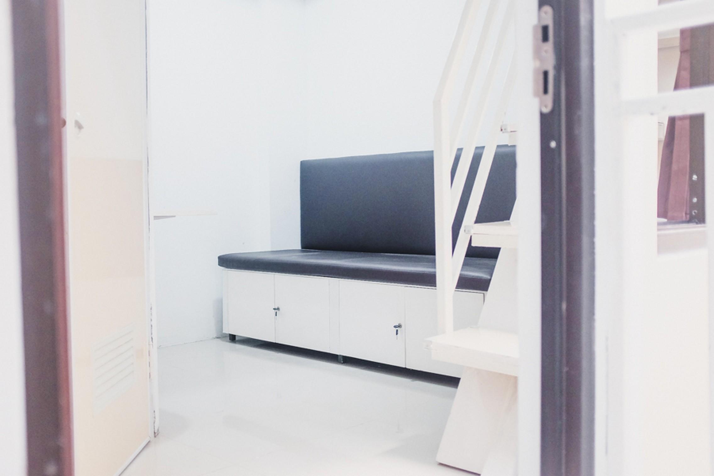Reddoorz Near Hayam Wuruk Plaza Hotel Jakarta Exterior photo
